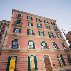  Bed & Breakfast Lungomare Italy