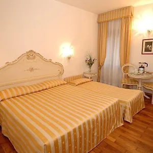 *** Bed & Breakfast Casa Sul Molo Italy