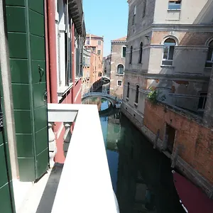 Sunny Canal A/c Wifi Italie