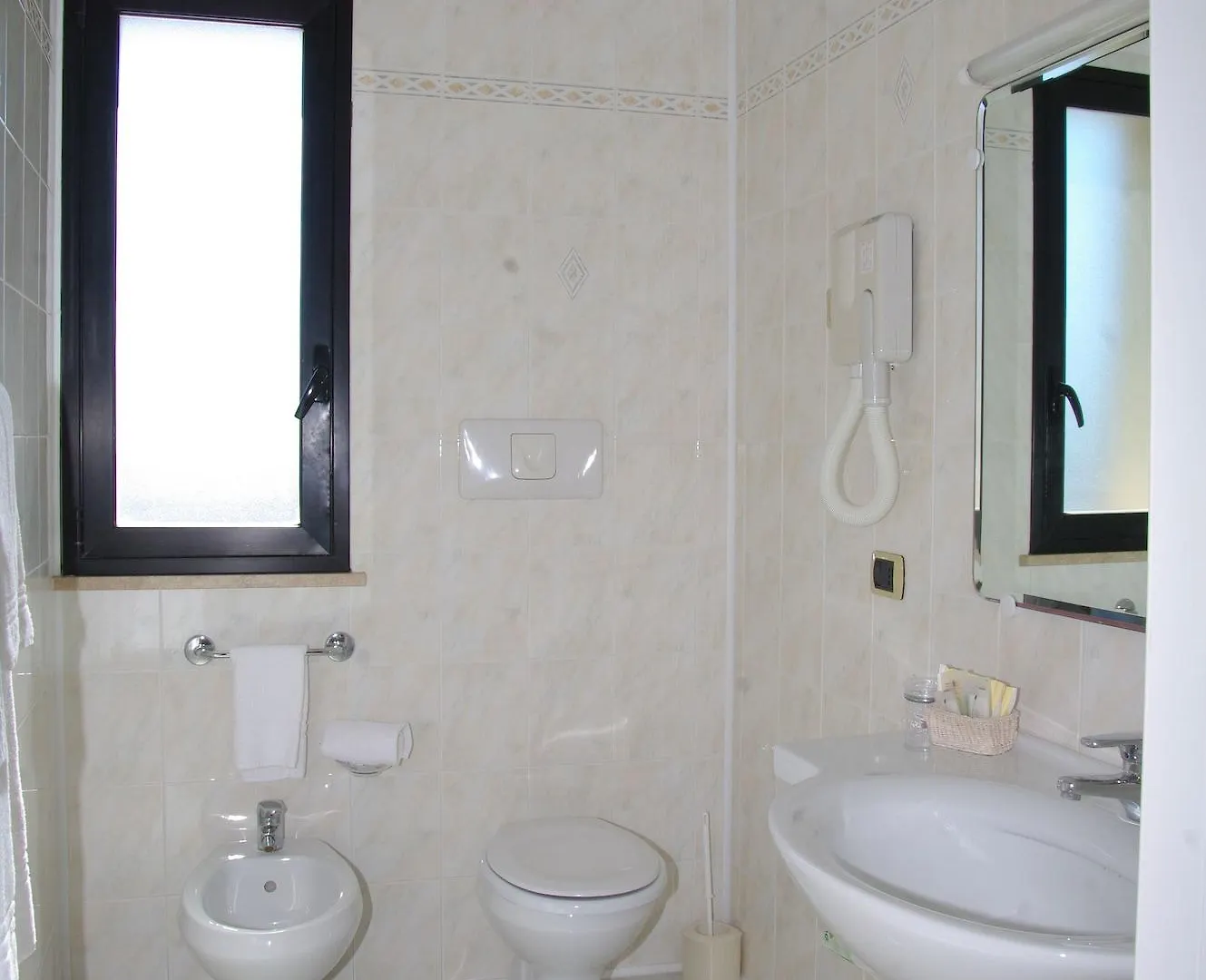Hotel Villa Belvedere 체팔루