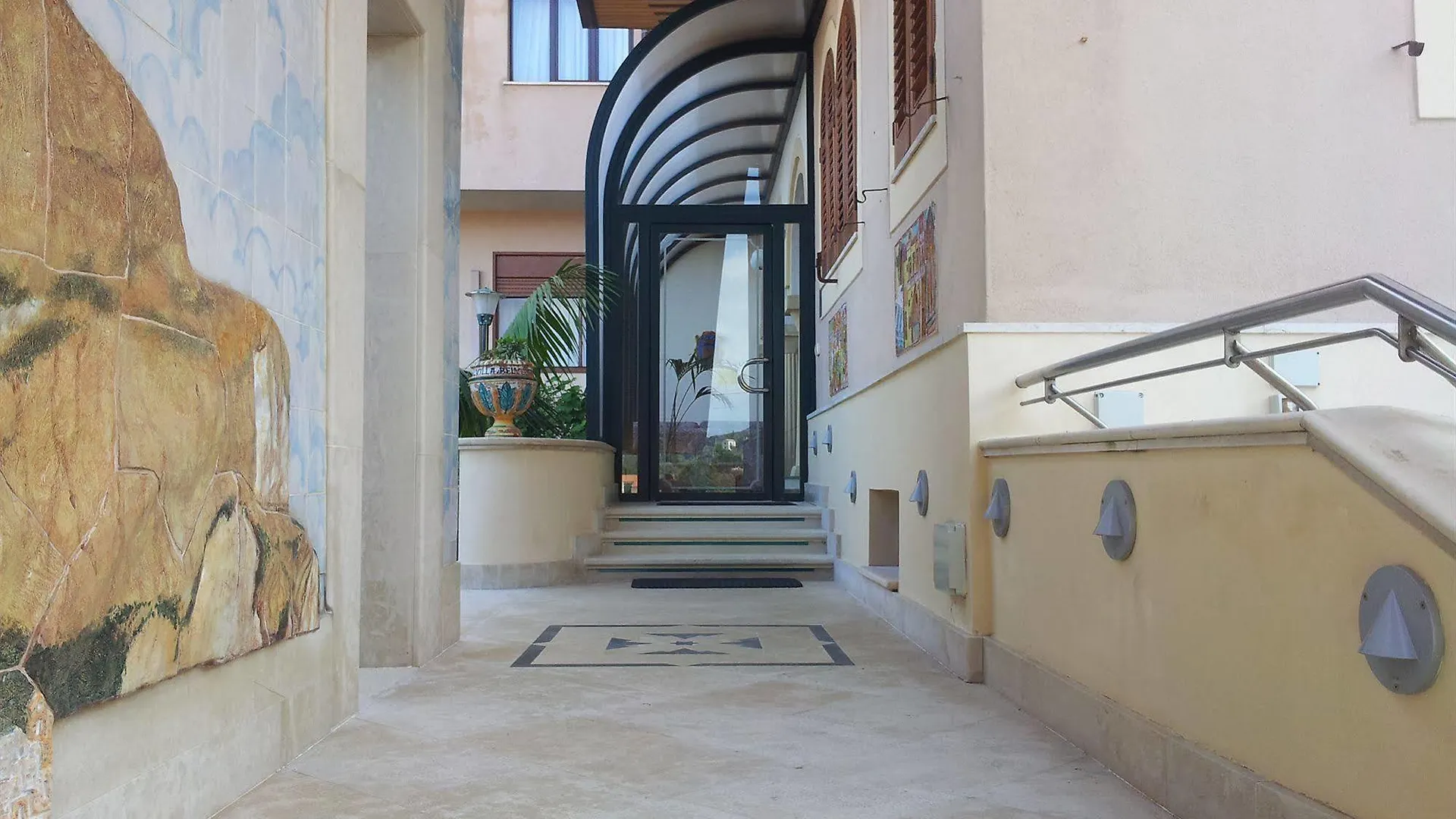 Hotel Villa Belvedere 체팔루