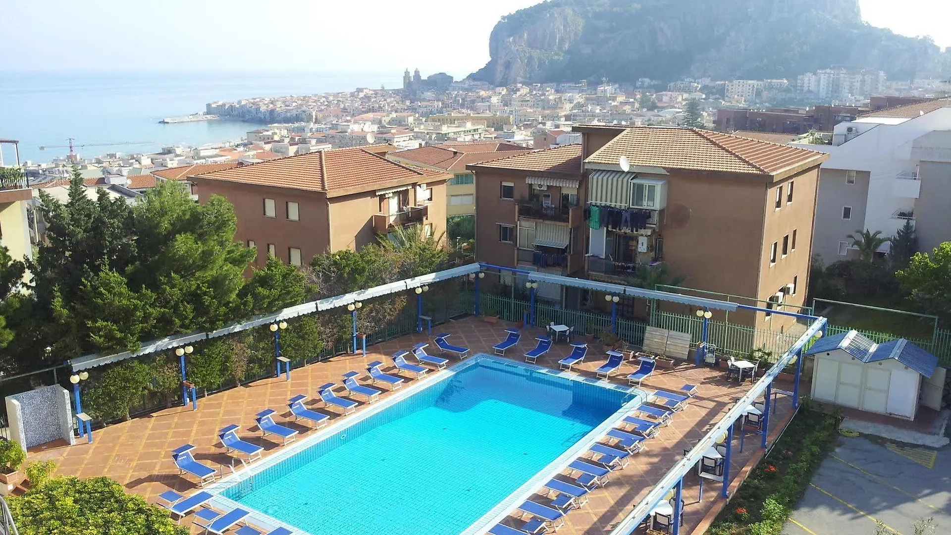 Hotel Villa Belvedere 체팔루